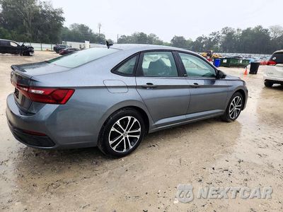 Trzecie zdjęcie samochodu z tyłu: 2025 VOLKSWAGEN JETTA SPORT VIN:3VWBX7BU0SM046387 - miniatura