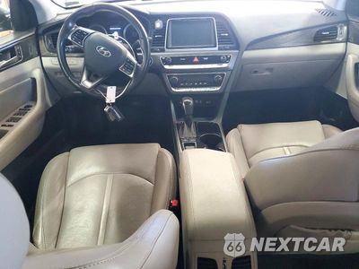 Zdjęcie 8 z 12 samochodu: 2018 HYUNDAI SONATA LIMITED VIN:5NPE34AF1JH675061 - miniatura