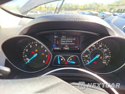 Zdjęcie 9 z 13 samochodu: 2017 FORD ESCAPE TITANIUM VIN:1FMCU9J98HUA07135 - miniatura