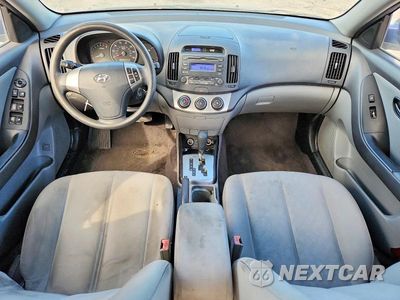 Zdjęcie 8 z 12 samochodu: 2010 HYUNDAI ELANTRA GLS VIN:KMHDU4AD1AU066173 - miniatura