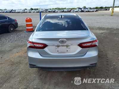 Zdjęcie 6 z 12 samochodu: 2018 TOYOTA CAMRY XLE VIN:4T1B11HK3JU037552 - miniatura