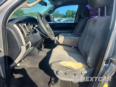 Zdjęcie 7 z 12 samochodu: 2012 TOYOTA TUNDRA DOUBLE CAB SR5 VIN:5TFRY5F12CX126823 - miniatura
