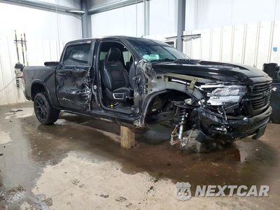 Czwarte zdjęcie samochodu z boku: 2021 RAM 1500 LARAMIE VIN:1C6SRFJT0MN579940 - miniatura