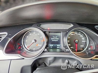 Zdjęcie 9 z 12 samochodu: 2014 AUDI RS5 VIN:WUAC6AFR3EA901357 - miniatura