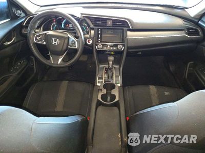 Zdjęcie 8 z 13 samochodu: 2018 HONDA CIVIC EX VIN:19XFC2F71JE019005 - miniatura
