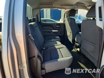 Zdjęcie 10 z 12 samochodu: 2018 CHEVROLET SILVERADO 1500 CUSTO VIN:3GCPCREC9JG350446 - miniatura