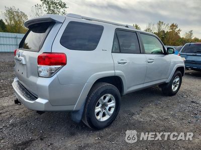 Trzecie zdjęcie samochodu z tyłu: 2016 TOYOTA 4RUNNER SR5 PREMIUM VIN:JTEBU5JR3G5360704 - miniatura