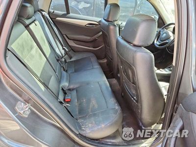 Zdjęcie 10 z 12 samochodu: 2015 BMW X1 XDRIVE28I VIN:WBAVL1C57FVY37296 - miniatura