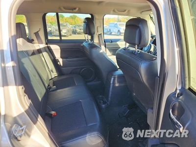 Zdjęcie 10 z 12 samochodu: 2017 JEEP PATRIOT SPORT VIN:1C4NJRBB4HD208151 - miniatura