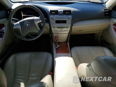 Zdjęcie 8 z 12 samochodu: 2011 TOYOTA CAMRY XLE VIN:4T1BF3EK5BU214993 - miniatura