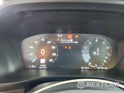 Zdjęcie 9 z 13 samochodu: 2020 VOLVO XC40 T4 MOMENTUM VIN:YV4AC2HKXL2210138 - miniatura