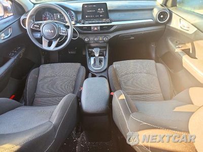 Zdjęcie 8 z 13 samochodu: 2023 KIA FORTE LXS VIN:3KPF24AD2PE558690 - miniatura