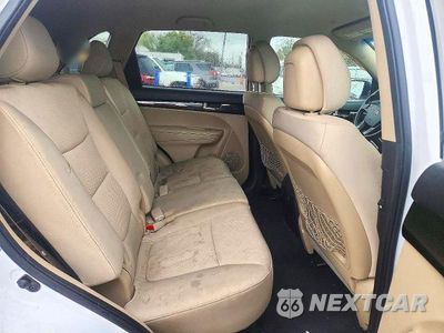 Zdjęcie 10 z 12 samochodu: 2011 KIA SORENTO LX VIN:5XYKTCA12BG133462 - miniatura