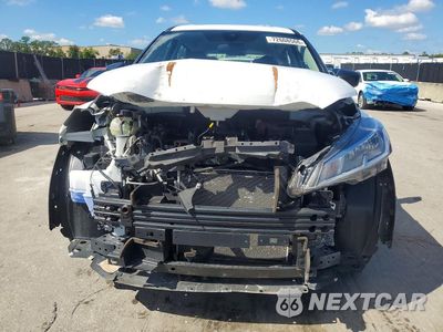 Piąte zdjęcie samochodu w środku: 2024 NISSAN KICKS S VIN:3N1CP5BV1RL505143 - miniatura