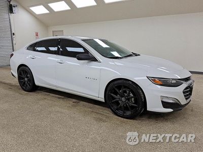 Czwarte zdjęcie samochodu z boku: 2022 CHEVROLET MALIBU LS VIN:1G1ZB5ST8NF189130 - miniatura