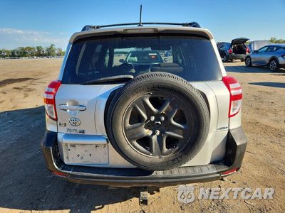 Zdjęcie 6 z 12 samochodu: 2011 TOYOTA RAV4 BASE VIN:2T3BF4DVXBW097064 - miniatura
