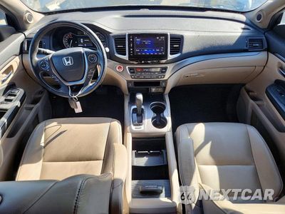 Zdjęcie 8 z 14 samochodu: 2018 HONDA PILOT EXL VIN:5FNYF5H55JB003820 - miniatura