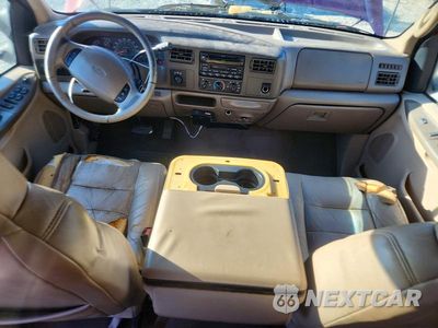 Zdjęcie 8 z 12 samochodu: 2001 FORD F250 VIN:1FTNW21S61EC90622 - miniatura