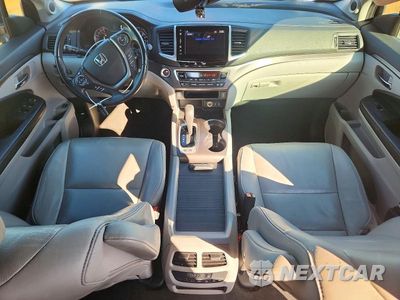 Zdjęcie 8 z 14 samochodu: 2018 HONDA PILOT EXL VIN:5FNYF6H53JB016877 - miniatura