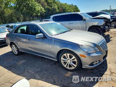 Czwarte zdjęcie samochodu z boku: 2011 MERCEDES-BENZ E 350 4MATIC VIN:WDDHF8HB4BA273791 - miniatura
