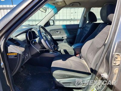 Zdjęcie 7 z 13 samochodu: 2012 KIA SOUL + VIN:KNDJT2A64C7410144 - miniatura