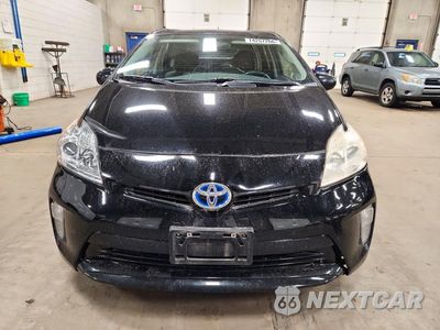 Piąte zdjęcie samochodu w środku: 2013 TOYOTA PRIUS TWO VIN:JTDKN3DU2D1696028 - miniatura