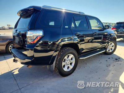 Trzecie zdjęcie samochodu z tyłu: 2016 TOYOTA 4RUNNER SR5 PREMIUM VIN:JTEZU5JRXG5110357 - miniatura