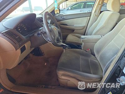 Zdjęcie 7 z 12 samochodu: 2006 HONDA ACCORD LX VIN:1HGCM56496A013438 - miniatura