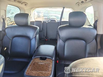 Zdjęcie 10 z 13 samochodu: 2017 INFINITI QX80 BASE VIN:JN8AZ2NE4H9152952 - miniatura