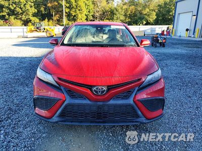 Piąte zdjęcie samochodu w środku: 2021 TOYOTA CAMRY SE VIN:4T1G11AK9MU484083 - miniatura