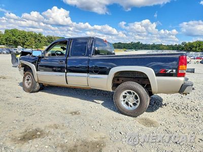 Drugie zdjęcie samochodu z przodu: 2002 GMC NEW SIERRA K1500 VIN:2GTEK19T121423115 - miniatura