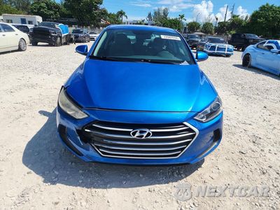 Piąte zdjęcie samochodu w środku: 2017 HYUNDAI ELANTRA SE VIN:KMHD74LF1HU330721 - miniatura