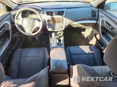 Zdjęcie 8 z 12 samochodu: 2016 NISSAN ALTIMA 2.5 S VIN:1N4AL3AP8GN355378 - miniatura