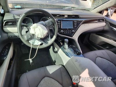 Zdjęcie 8 z 12 samochodu: 2020 TOYOTA CAMRY LE VIN:4T1C11AKXLU991538 - miniatura