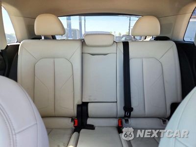 Zdjęcie 10 z 13 samochodu: 2020 AUDI Q3 PREMIUM VIN:WA1AECF30L1113268 - miniatura