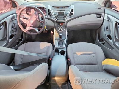 Zdjęcie 8 z 12 samochodu: 2016 HYUNDAI ELANTRA SE VIN:5NPDH4AE8GH702513 - miniatura