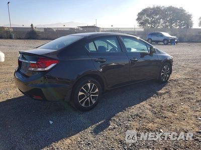 Trzecie zdjęcie samochodu z tyłu: 2013 HONDA CIVIC EX VIN:19XFB2F84DE286297 - miniatura