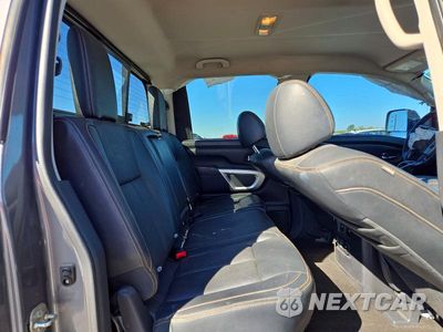 Zdjęcie 10 z 12 samochodu: 2019 NISSAN TITAN SL VIN:1N6AA1E65KN500095 - miniatura