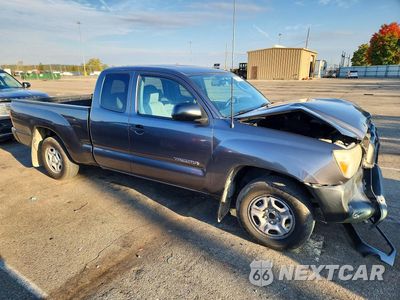 Czwarte zdjęcie samochodu z boku: 2014 TOYOTA TACOMA BASE VIN:5TFTX4CN4EX046839 - miniatura