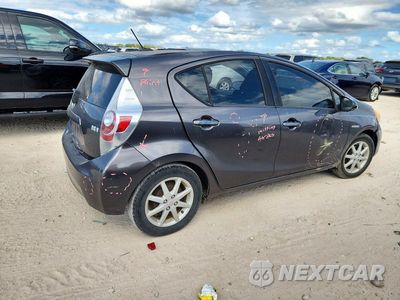 Trzecie zdjęcie samochodu z tyłu: 2012 TOYOTA PRIUS C THREE VIN:JTDKDTB30C1520199 - miniatura