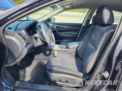 Zdjęcie 7 z 12 samochodu: 2017 NISSAN ALTIMA 2.5 S VIN:1N4AL3AP4HC479225 - miniatura