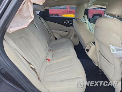 Zdjęcie 10 z 12 samochodu: 2015 CHRYSLER 200 LIMITED VIN:1C3CCCAB0FN699703 - miniatura