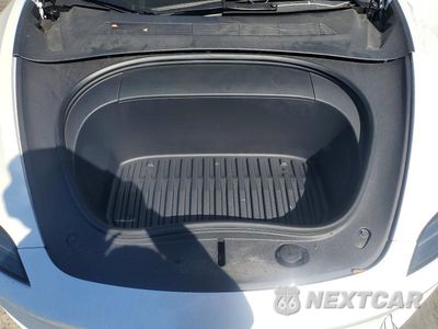 Zdjęcie 11 z 13 samochodu: 2024 TESLA MODEL 3 VIN:5YJ3E1EA9RF752669 - miniatura