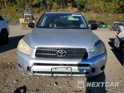 Piąte zdjęcie samochodu w środku: 2007 TOYOTA RAV4 BASE VIN:JTMZD33V375042468 - miniatura