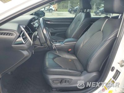 Zdjęcie 7 z 12 samochodu: 2018 TOYOTA CAMRY SE VIN:4T1B11HK4JU101212 - miniatura