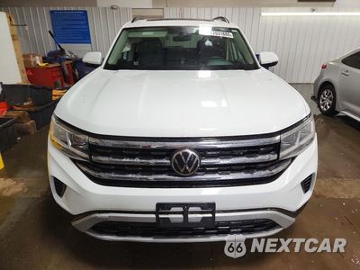 Piąte zdjęcie samochodu w środku: 2023 VOLKSWAGEN ATLAS SE VIN:1V2KR2CAXPC536542 - miniatura