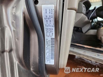 Zdjęcie 13 z 13 samochodu: 2000 JEEP GRAND CHEROKEE LAREDO VIN:1J4GW48N0YC241940 - miniatura