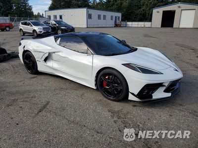 Czwarte zdjęcie samochodu z boku: 2021 CHEVROLET CORVETTE STINGRAY 2LT VIN:1G1YB2D40M5117553 - miniatura