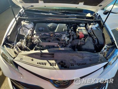 Zdjęcie 11 z 12 samochodu: 2018 TOYOTA CAMRY LE VIN:4T1B11HK2JU062636 - miniatura