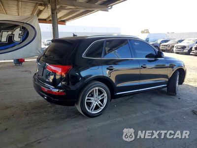 Trzecie zdjęcie samochodu z tyłu: 2016 AUDI Q5 PREMIUM PLUS VIN:WA1L2AFP3GA063772 - miniatura
